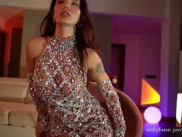 webcam girl therealbonnieclydex live cam image #6815872