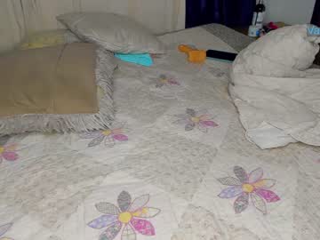 webcam couple valeriakeeler live cam image #1541942