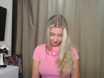 webcam girl cute18cute live cam image #3774250