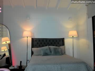 webcam girl violett_bray live cam image #5403566