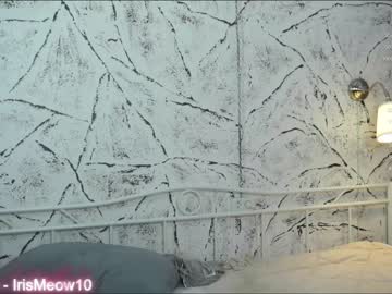 webcam couple emiliacourtney live cam image #6005650