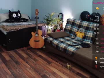 webcam couple bananya_kitty live cam image #659267