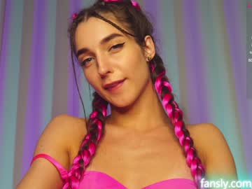 webcam girl angels_kiss live cam image #2300464