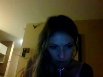 webcam girl lilredriding01 live cam image #5238931