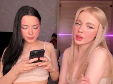 webcam girl bon_bon0 live cam image #3249525