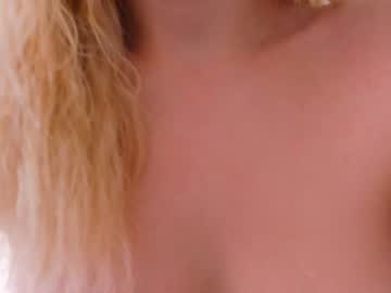 webcam girl loopcia live cam image #5319590