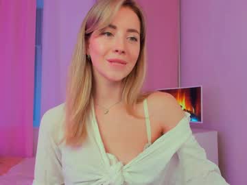webcam girl emmi_rosee live cam image #6608740