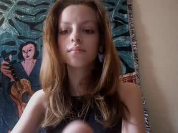 webcam girl eastereade live cam image #7108058