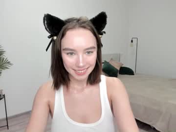 webcam girl vi_vi_an live cam image #5277090