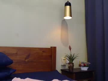 webcam girl hersheys_aran live cam image #3193517