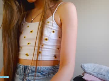 webcam girl ambertan1 live cam image #2018541