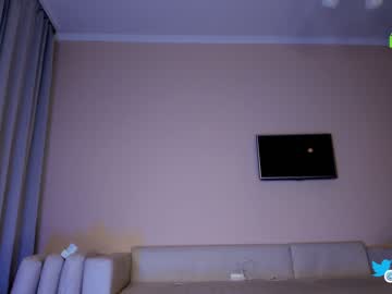 webcam girl hollyextra live cam image #4117548