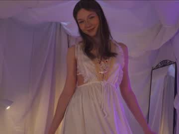 webcam girl kateuwugirl live cam image #6395628