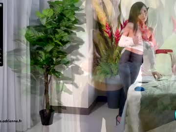 webcam girl belle_adrienne live cam image #1365423