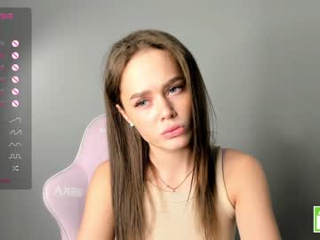 webcam girl brittcubitt live cam image #6677161