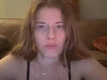 webcam couple fartsmommy live cam image #3499716
