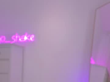 webcam girl mango_shake live cam image #145359