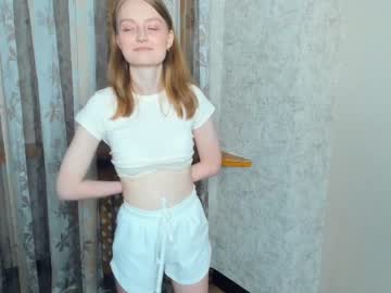 webcam girl meand_you live cam image #5106677