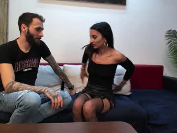 webcam couple julyaandraul live cam image #6320987