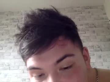 webcam man yung_asianbritish live cam image #64341