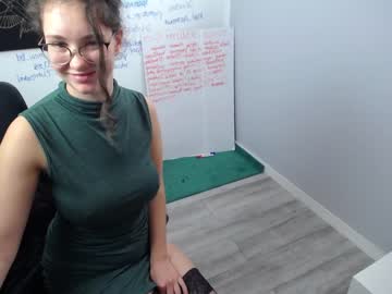webcam girl yourcrazyneightbor live cam image #2906775