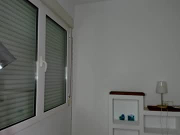 webcam girl olaya_del_mar live cam image #247337