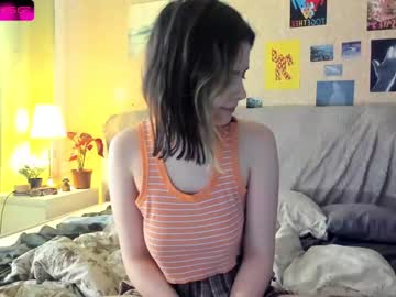 webcam girl nessaa_moree live cam image #3794416
