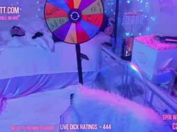 webcam girl butterybubblebutt live cam image #4294497