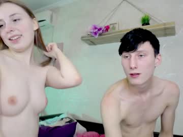 webcam couple williamandmia live cam image #3294792