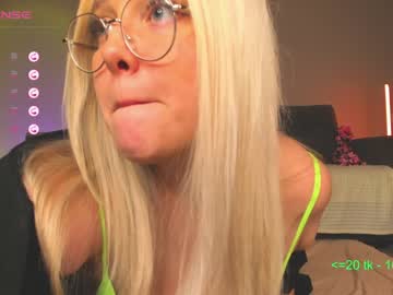 webcam girl amazongirls live cam image #5462830