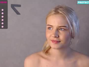 webcam couple beatris_mils live cam image #1593024