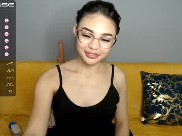 webcam girl little_v1rgin_angel live cam image #2210207