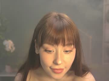 webcam girl ella_knockers_xl live cam image #2010024