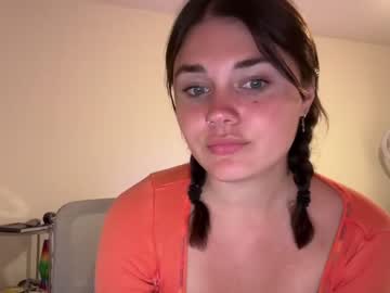 webcam girl queencassidyy live cam image #5388791
