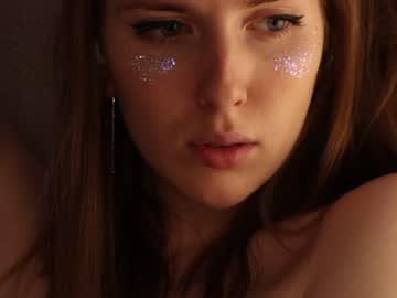 webcam girl crazyhotrussian live cam image #945406