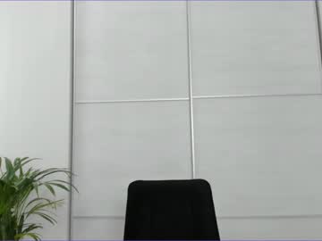 webcam girl elizabeth__gray live cam image #3005883