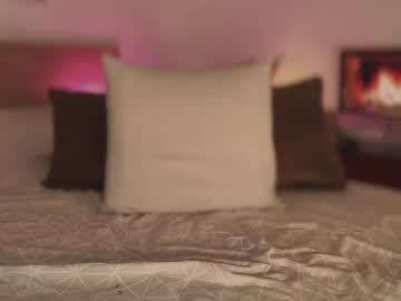 webcam girl oliviaogk live cam image #3924681