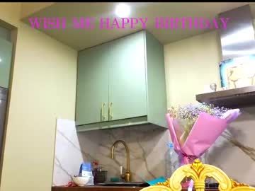 webcam girl lilly_mattsson live cam image #5493355