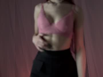 webcam girl neferpita live cam image #6833095