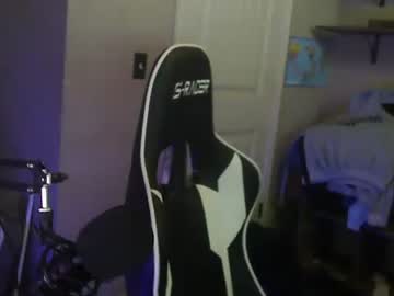 webcam man 2kblip live cam image #3324402