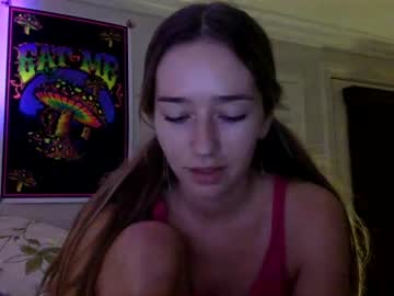 webcam girl avababexoxoxo live cam image #4279546