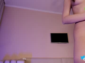 webcam girl hollyextra live cam image #6652403