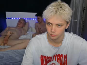 webcam man fun_by_cum live cam image #4211362