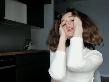 webcam girl mxxnsxsul live cam image #2513960