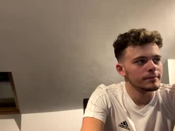 webcam man adr_twink live cam image #7021859
