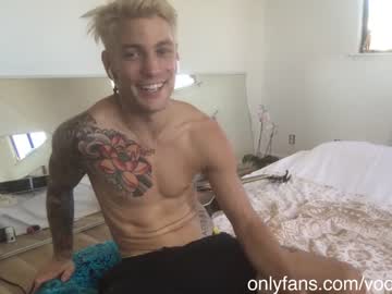 webcam man voodoo_hd live cam image #756535