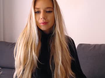webcam girl pervyblonde live cam image #1291469
