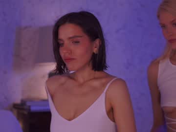 webcam girl _2strangers live cam image #2193538