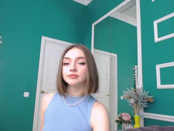 webcam girl adelewilson__ live cam image #1119652