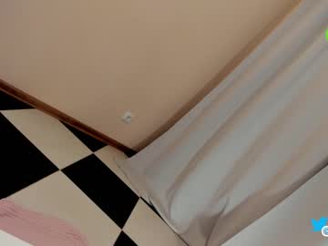 webcam girl hollyextra live cam image #5622997